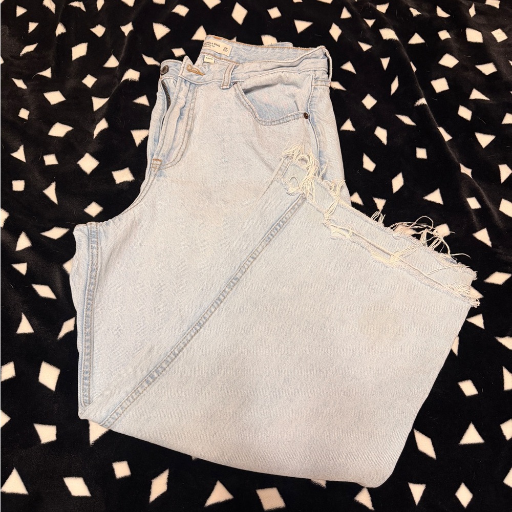 Abercrombie & Fitch crop wide Leg Jeans